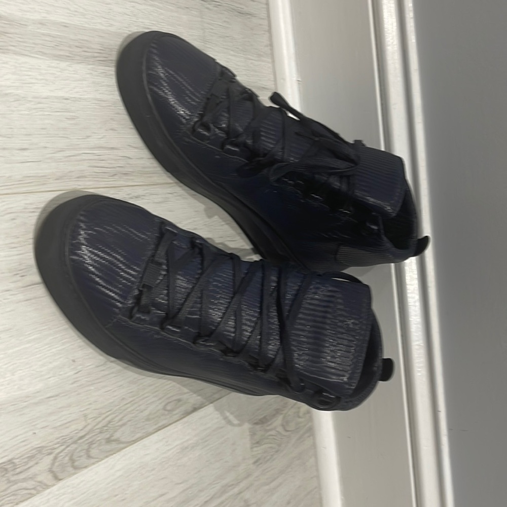 Balenciaga Navy Hitop Leather Mens Sneakers Size 43